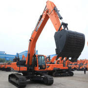 Performance model in DEVELON 20 ton equipment