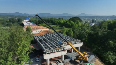XCMG new energy crane lays a solid foundation for national tr
